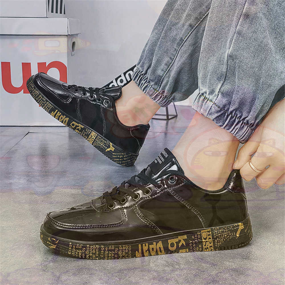 Round Foot Size 45 Sneakers Wh - Office Tech Gifts For Men ulasan dan harga